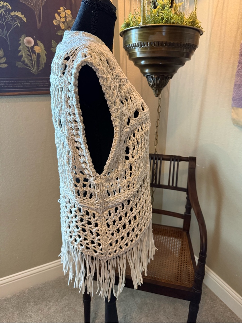 ASOS   Crochet Fringe Cardigan Vest in Cream - Picture 3 of 5